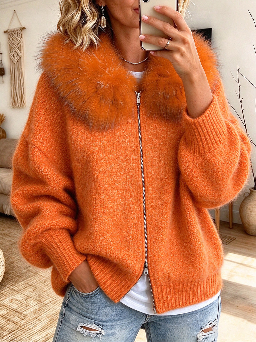 Komforta Faux-Fur Kolumo Plena Zipo Trikita Cardigan