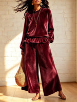 Women's Velour Two-Piece Loungewear Set with Ruffle Hem