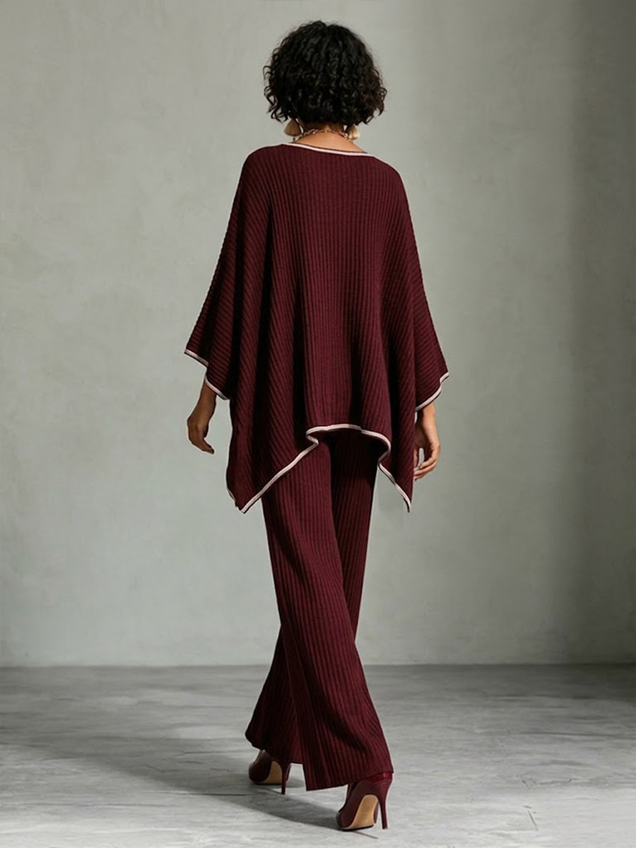 Loose And Cozy Two-piece Set Featuring A Ribbed Knit Top And Pants With Contrasting Piping.
