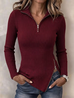 Schicker, gerippter Pullover mit asymmetrischem Saum und halbem Reißverschluss