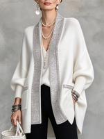 Gemütlicher, luxuriöser, übergroßer Strick-Cardigan mit Paillettenbesatz
