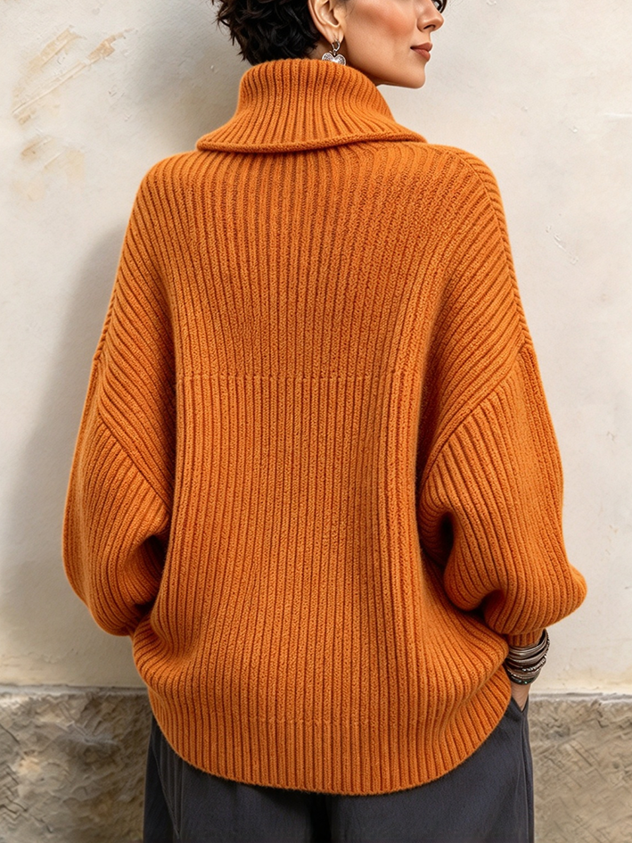 Comodo pullover asimmetrico lavorato a coste