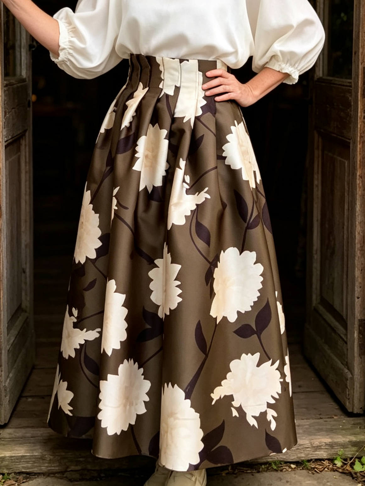 Elegant Vintage-inspired Floral Pleats Midi Skirt