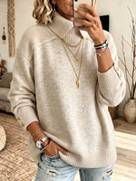 Comodo pullover lavorato a maglia a collo alto