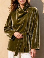 Giacca da donna in velluto dalla vestibilità ampia tinta unita con maniche lunghe e colletto slouchy
