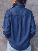 Schicker Jeanshemd-Pullover mit Herzknöpfen