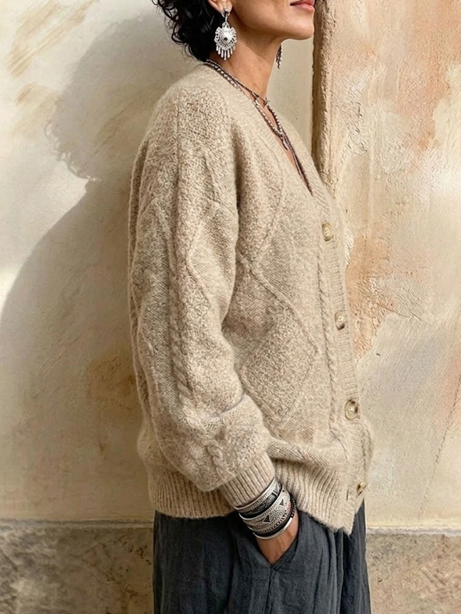Cardigan monopetto in maglia a trecce con scollo a V