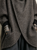 Übergroßer, asymmetrischer Kapuzenpullover aus Wollmischung