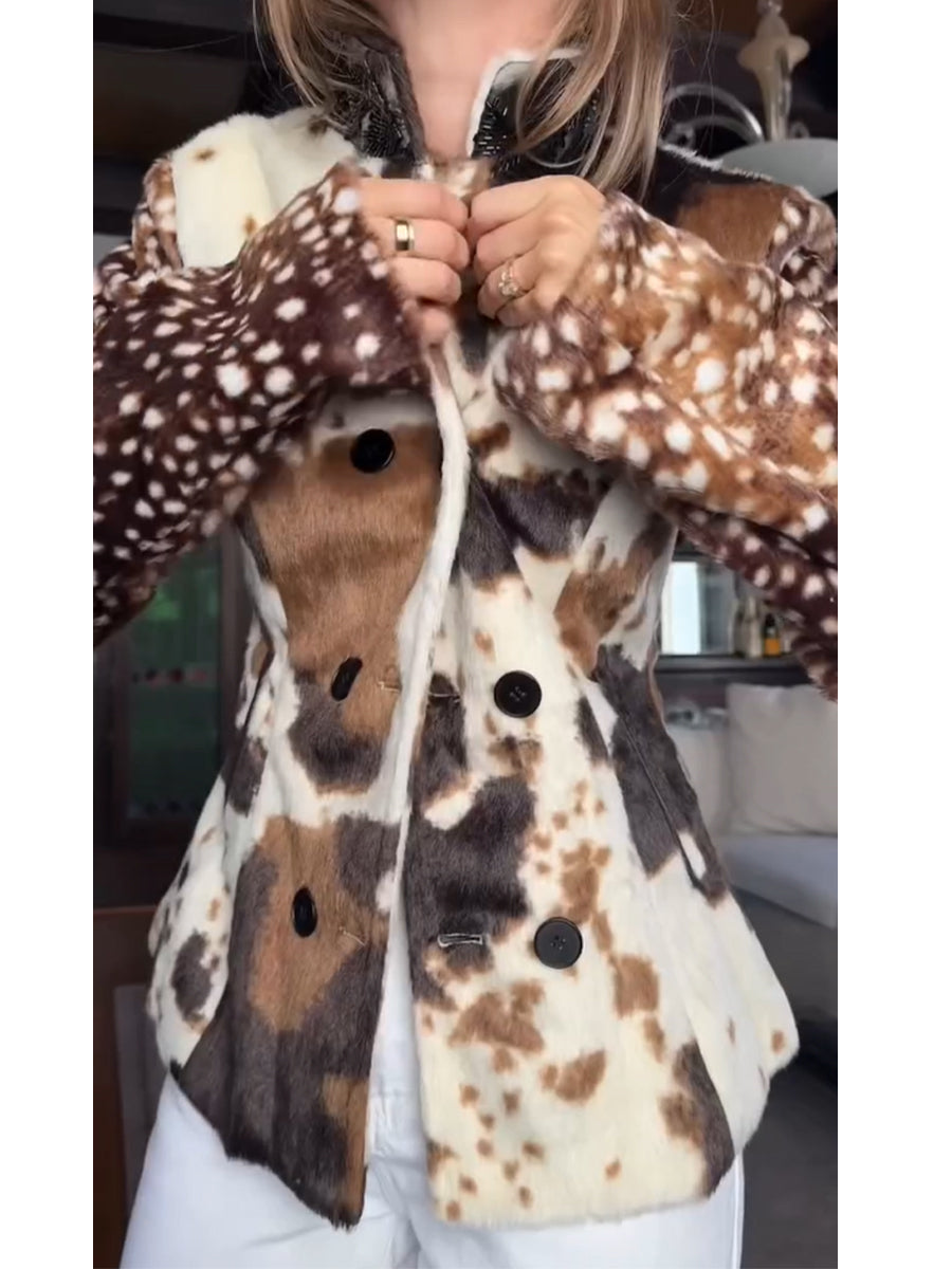 Chaqueta elegante de patchwork de piel sintética con estampados de vaca y ciervo