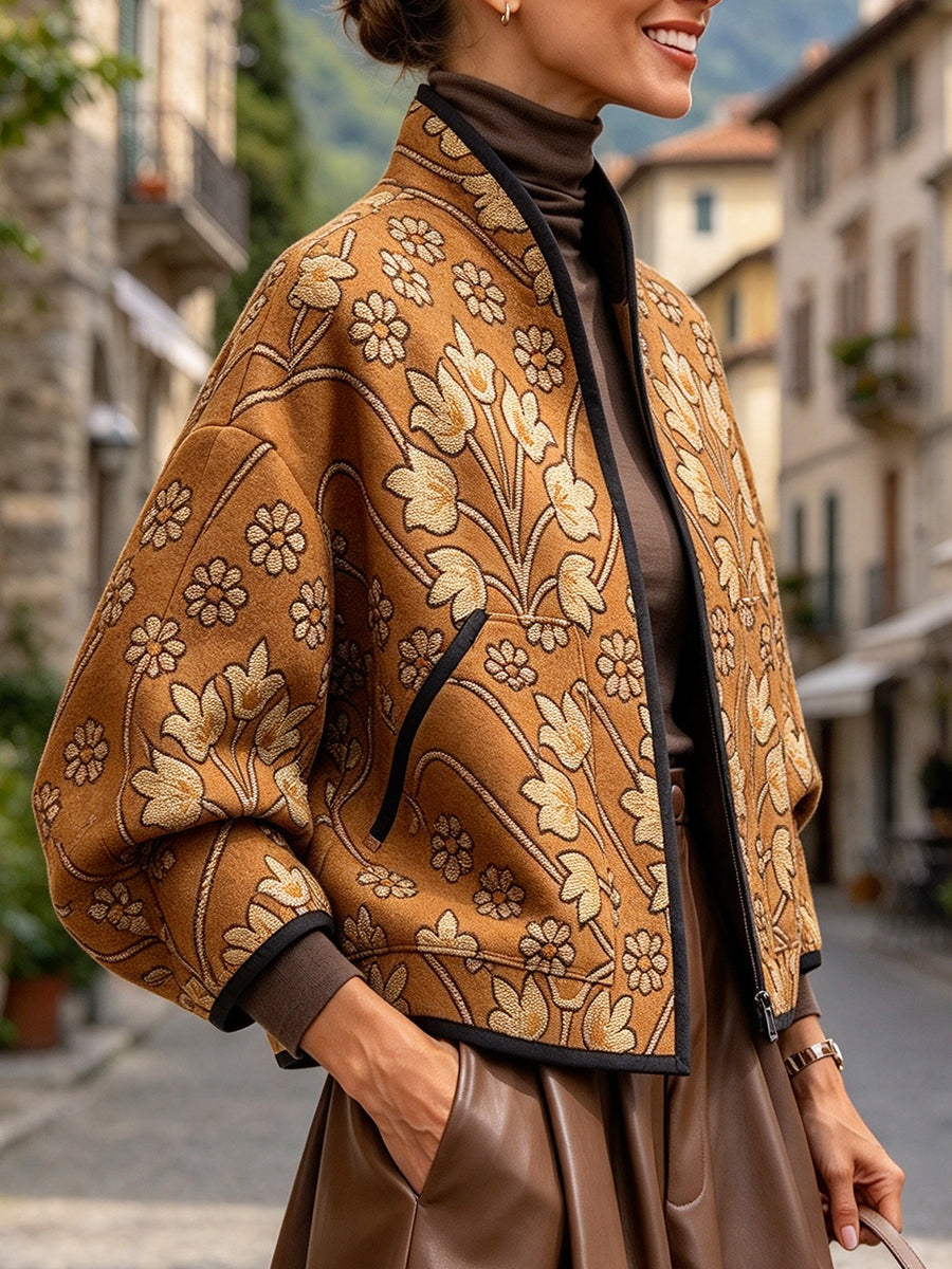 Chaqueta estilo vintage con cuello levantado y jacquard floral