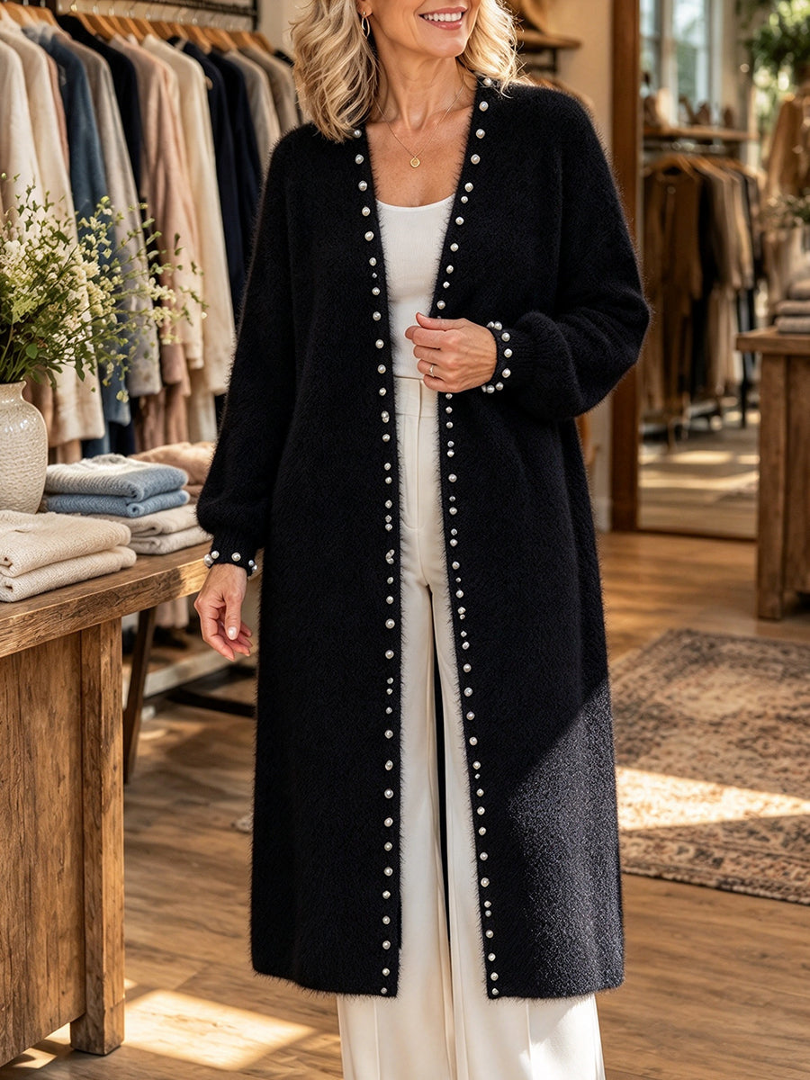 Lässiger, übergroßer, langer Plüschstrick-Cardigan mit Perlenverzierungen