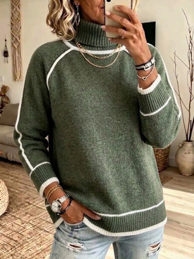 Maglione a collo alto in maglia raglan con finiture bianche a contrasto