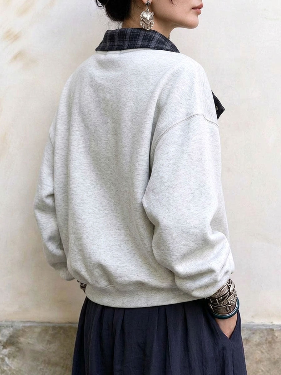 Lässiges graues Damen-Sweatshirt mit kontrastierendem kariertem Druckknopfkragen