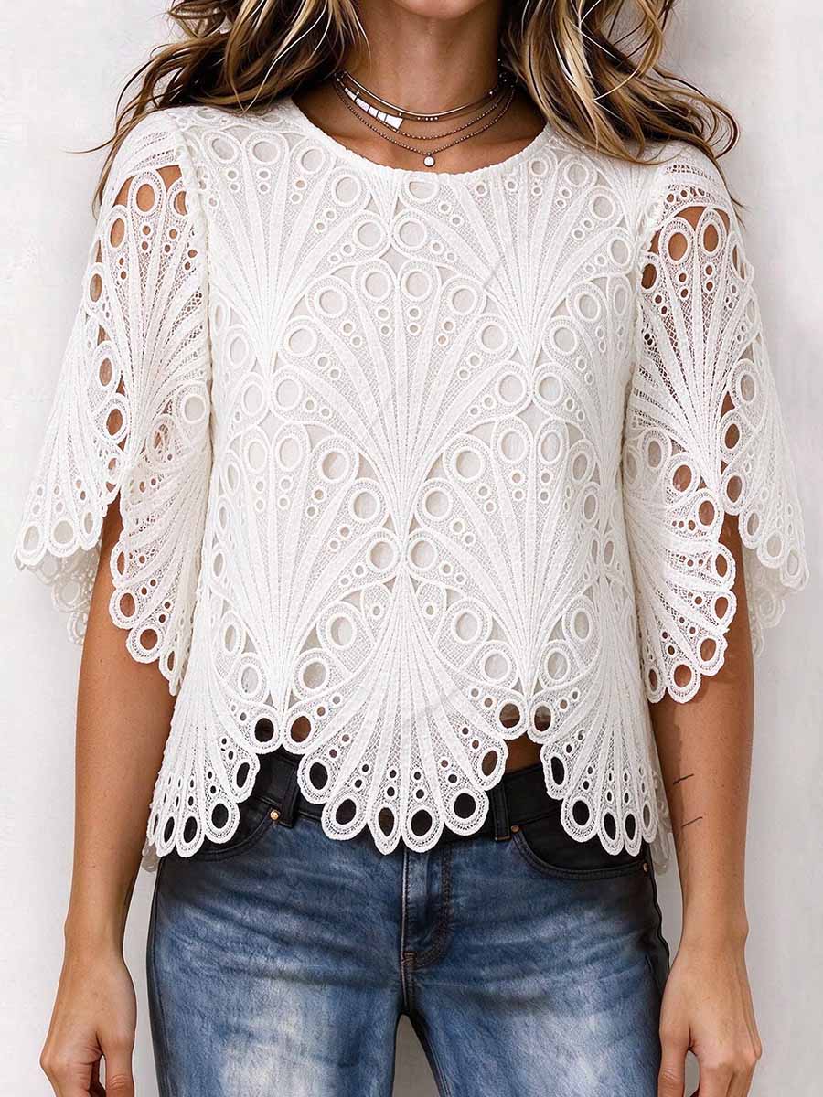 Top a maniche corte in pizzo floreale bianco scavato da donna