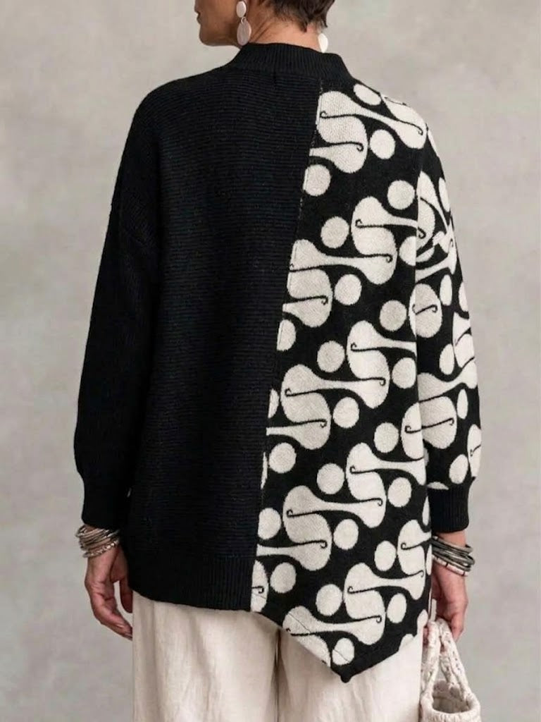 Asymmetrisches Strickoberteil mit abstraktem Print und V-Ausschnitt