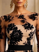 Vestido de noche midi de malla y encaje floral elegante y exquisito
