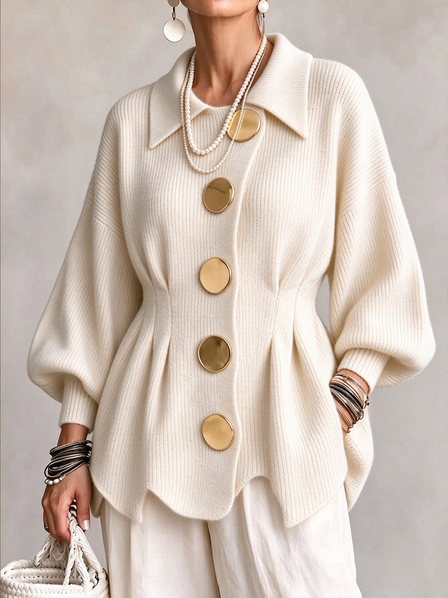Schicker, gerippter Schößchen-Cardigan mit übergroßen goldenen Knöpfen