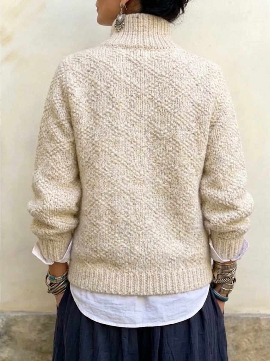 Cappotto in maglia testurizzata con colletto rialzato e chiusura a levetta