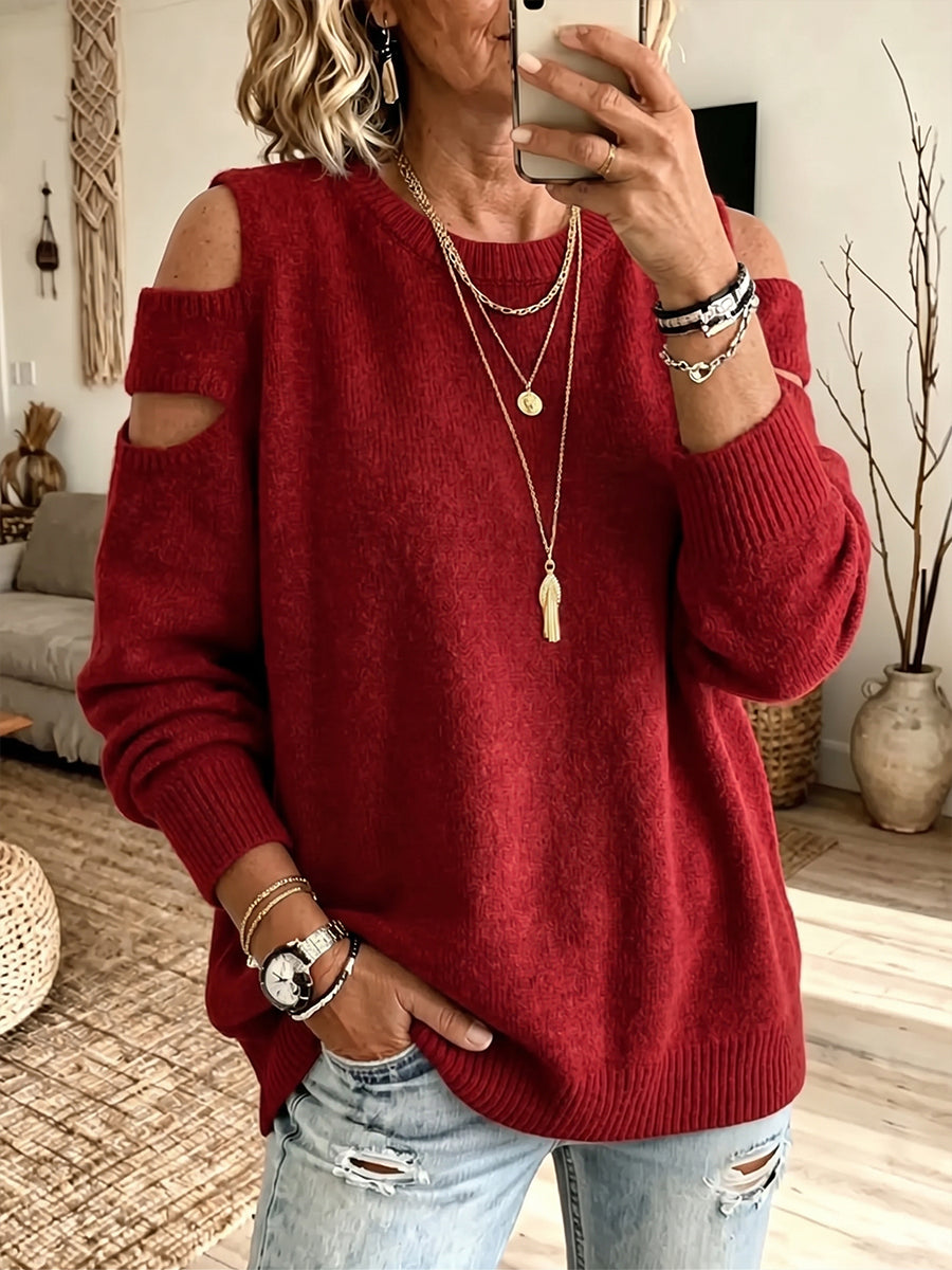 Kuscheliger strukturierter Strickpullover mit kalten Schultern