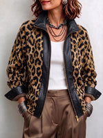 Audace giacca con finiture in pelle lavorata a maglia leopardata