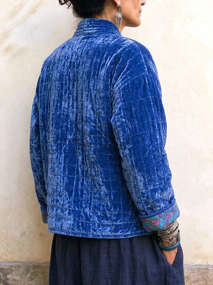 Chaqueta acolchada de terciopelo con botones vintage de mujer de color azul