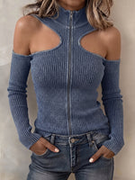 Top chic in maglia lavata a costine con zip intera e spalle scoperte