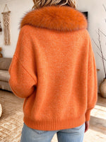 Komforta Faux-Fur Kolumo Plena Zipo Trikita Cardigan