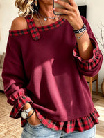 Sudadera informal elegante con hombros descubiertos y paneles a cuadros