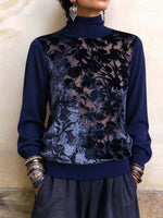 Eleganter marineblauer Rollkragenpullover mit transparentem, floralem Samteinsatz