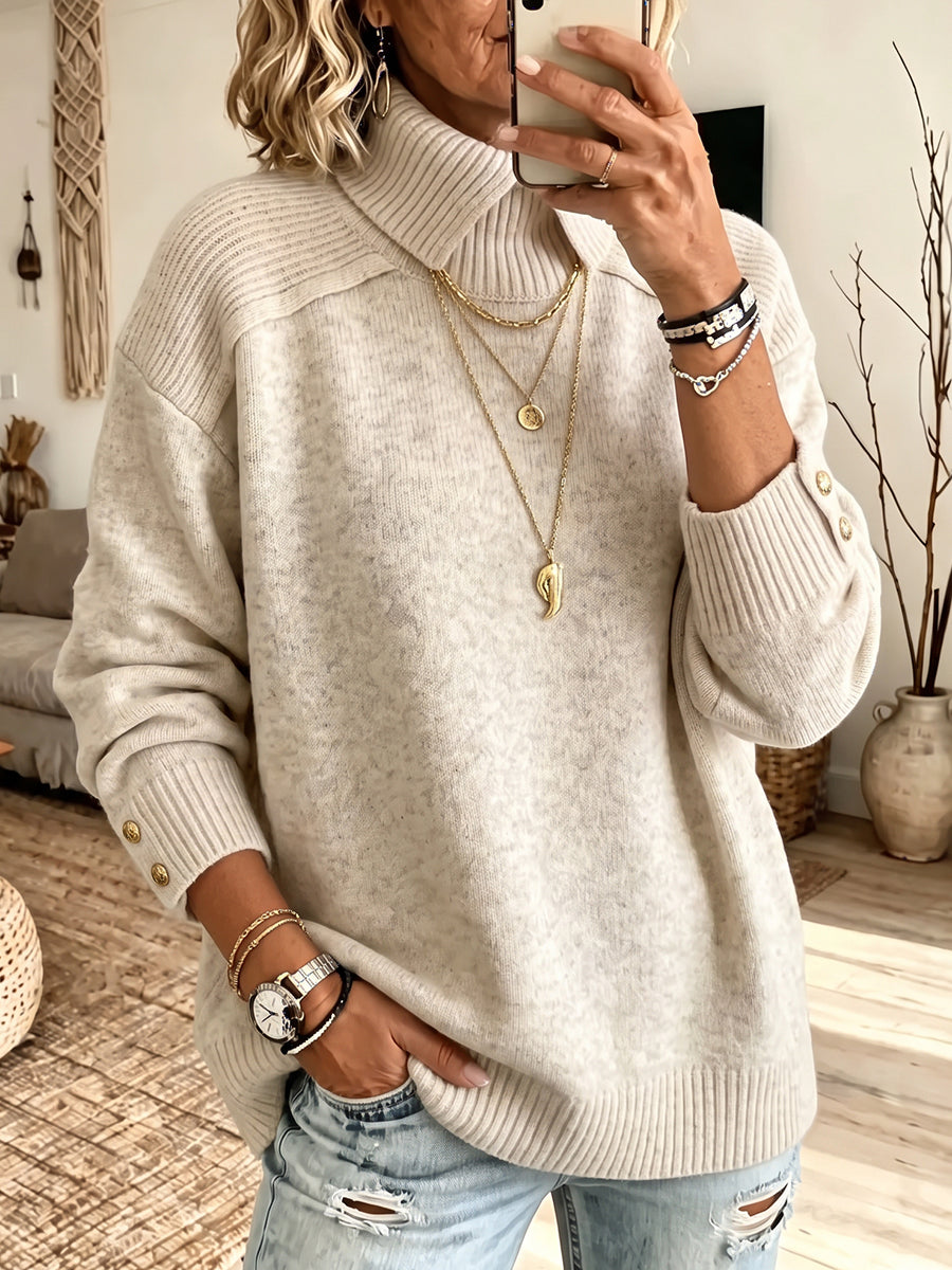 Comodo pullover lavorato a maglia a collo alto