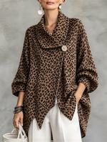 Top Boho con bottoni asimmetrici con stampa leopardata di lusso