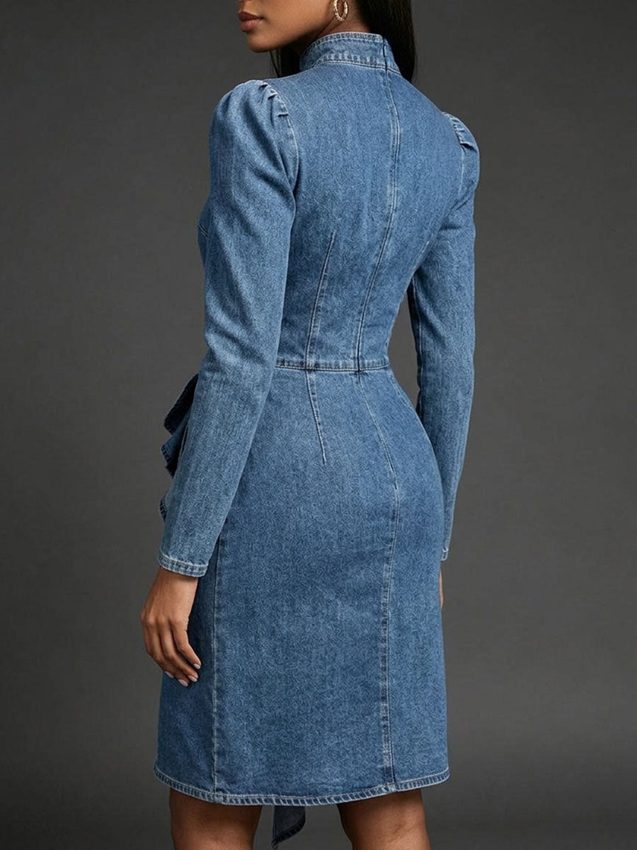 Elegante vestido midi vaquero de manga larga con volantes en cascada
