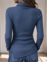 Ŝika Ribbed Knit Top with Integrated Skarp Dekoltaĵo