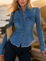 Neformala Frayed-randa Denim Ĉemizo