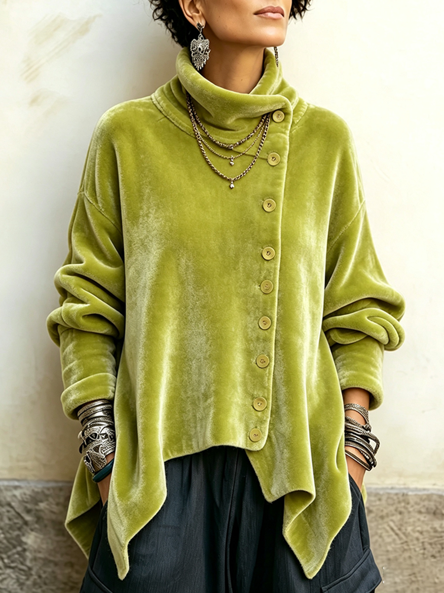 Top dolcevita chic in velluto con bottoni asimmetrici