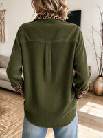 Lässiges Patchwork-Hemd aus Cord und Leopardenmuster