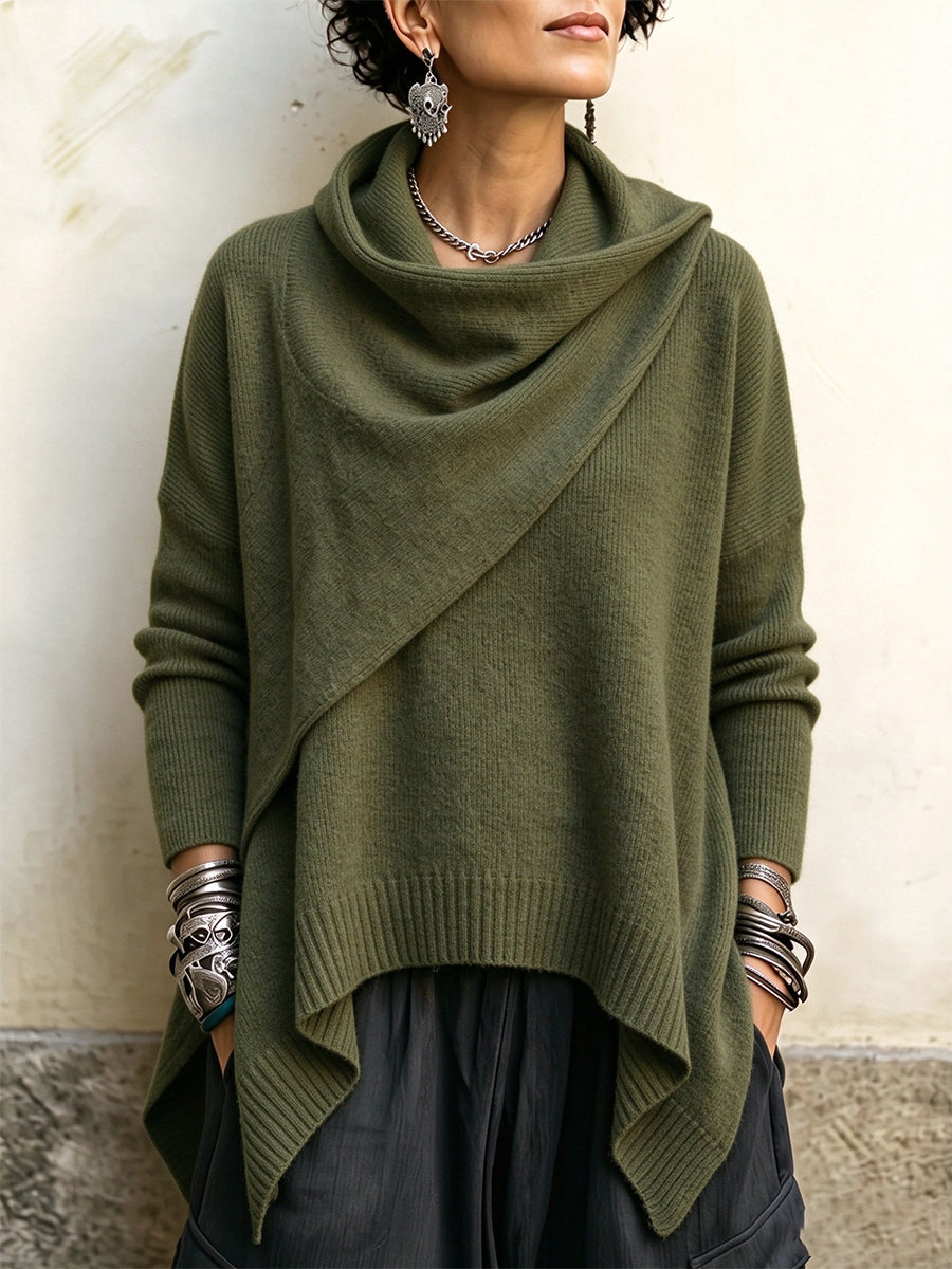 Comodo pullover lavorato a maglia con collo ad anello drappeggiato